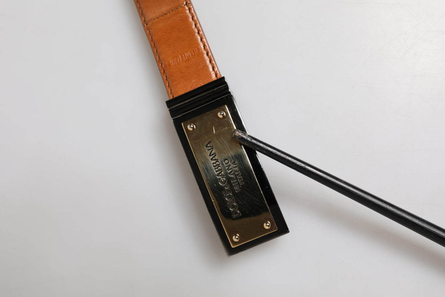 Dolce & Gabbana Browned Off Leather Gold DG Logo Buckle Belt