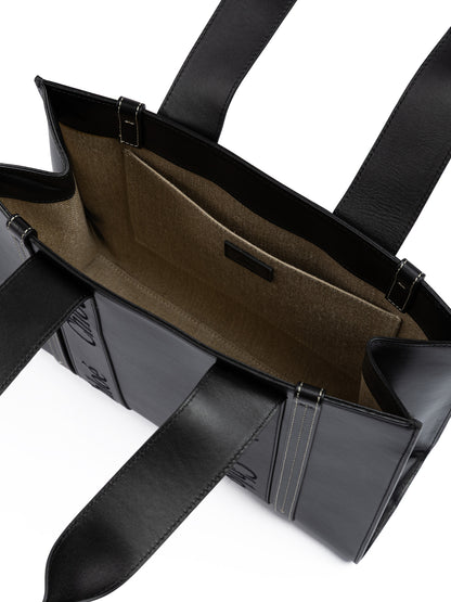 Chloé Black Woody Embroidered Logo Leather Medium Tote Bag