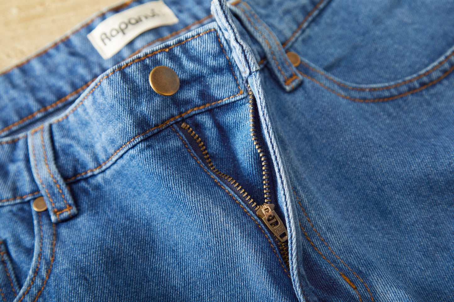 Men's Straight Leg Jeans