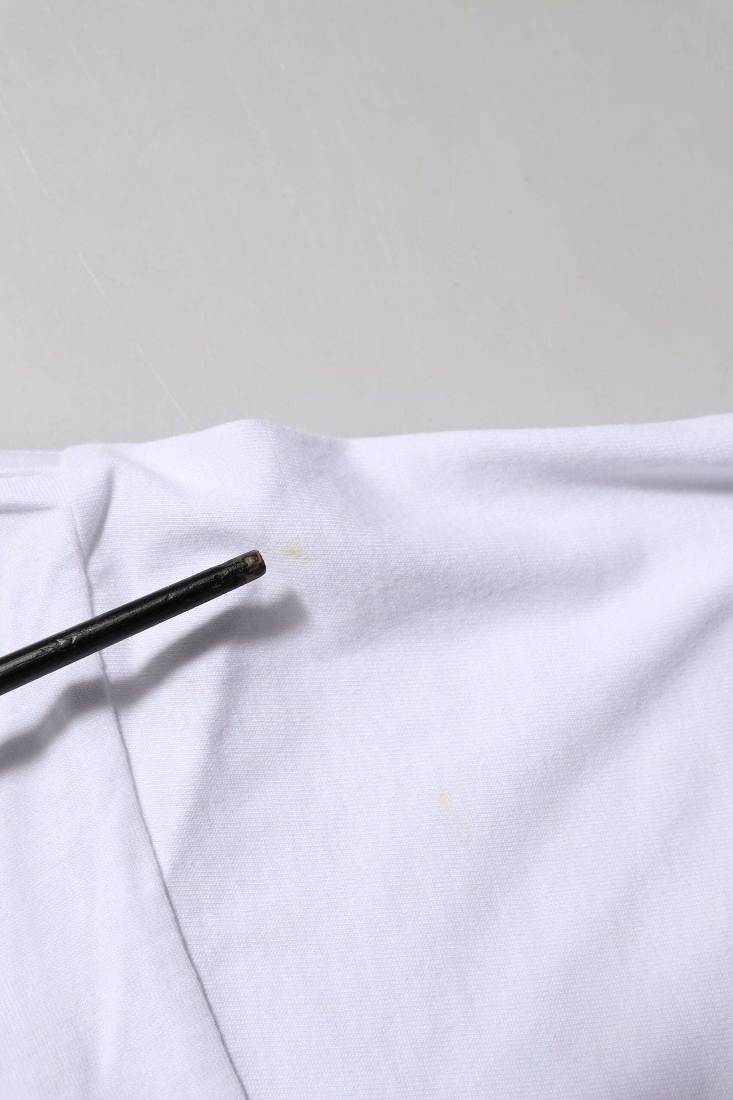 Dolce & Gabbana White Graphic Print Cotton CrewNeck T-shirt