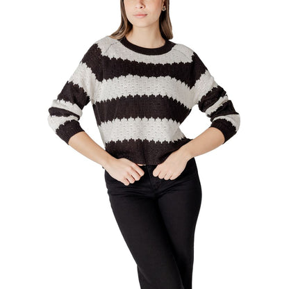 Jacqueline De Yong Black And White Marabou Sweatshirt