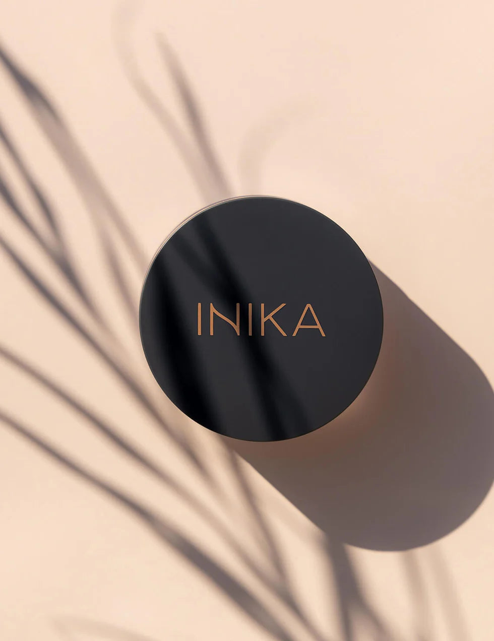 INIKA Organic Loose Mineral Foundation SPF 25  COLOUR FREEDOM