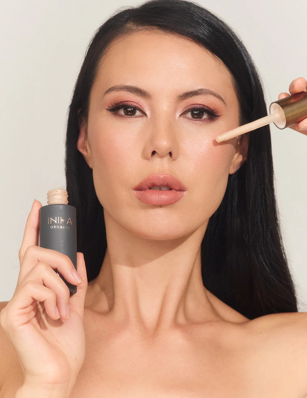 INIKA Organic Radiant Glow